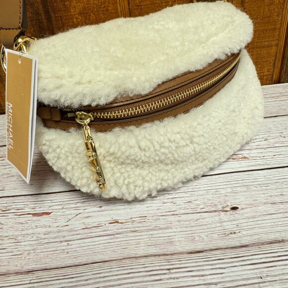 MICHAEL KORS Slater Shearling Small Sling Pack Chain Messenger - Picture 3 of 4